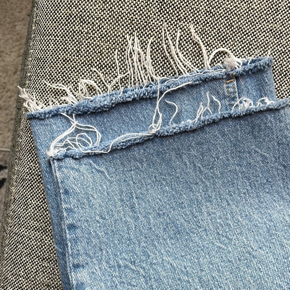 🔹 Topshop Straight leg Light Denim jeans with Distressed hem , Size: 34 - Picture 8 of 17